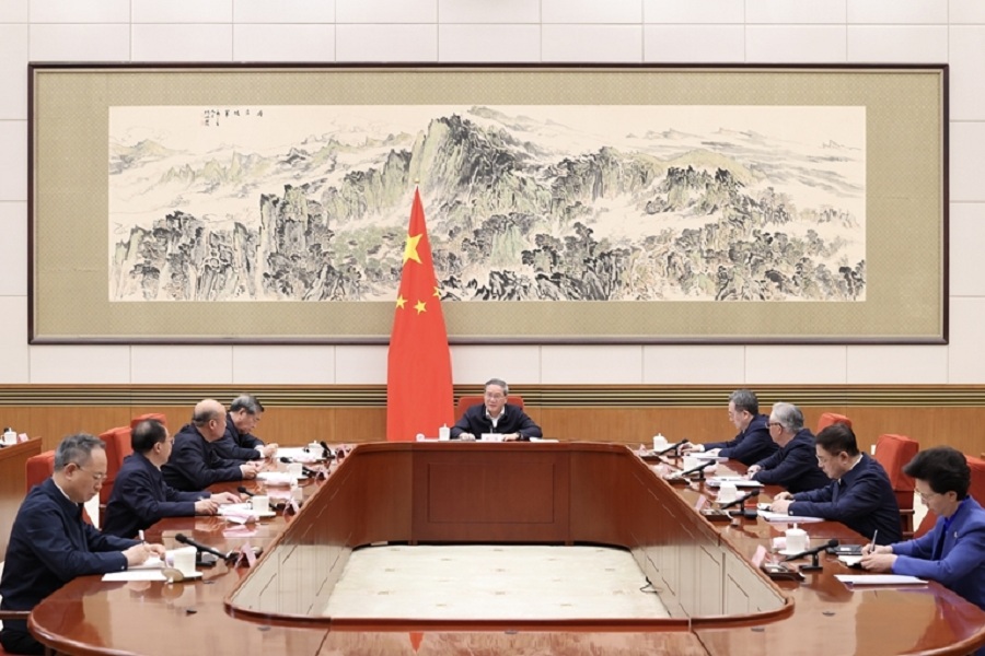 李强主持国务院第十九次专题学习