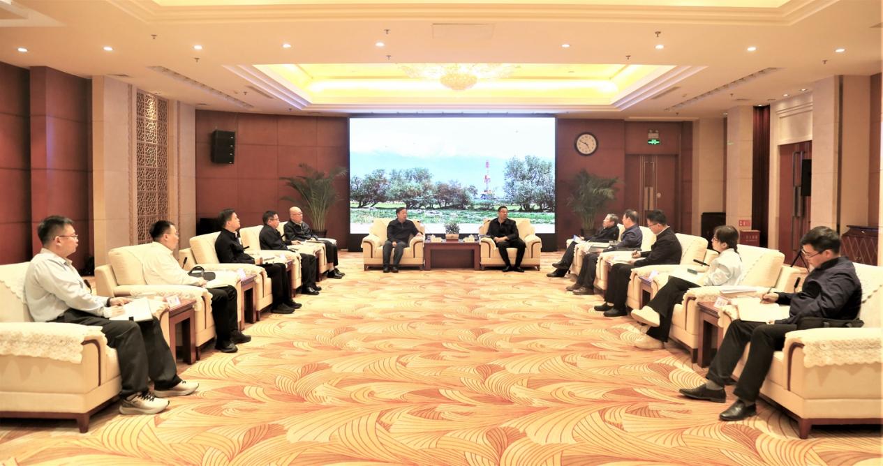 _cgi-bin_mmwebwx-bin_webwxgetmsgimg__&MsgID=2523595042877331029&skey=@crypt_f409e7bf_2c779c4c60c71a8c8eaee85ddc6ac1a6&mmweb_appid=wx_webfilehelper